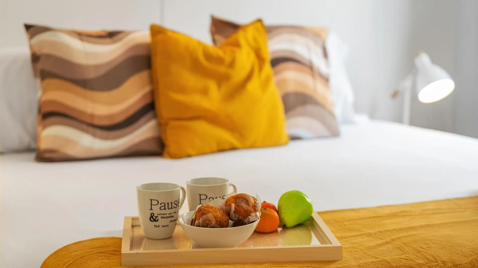 Lodging Apartments Liceu G2 Barcelona Spanien